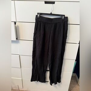 Rip Curl woman’s flowy Black pants